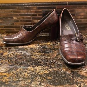 Franco Sarto Brown Metallic Loafer Heels